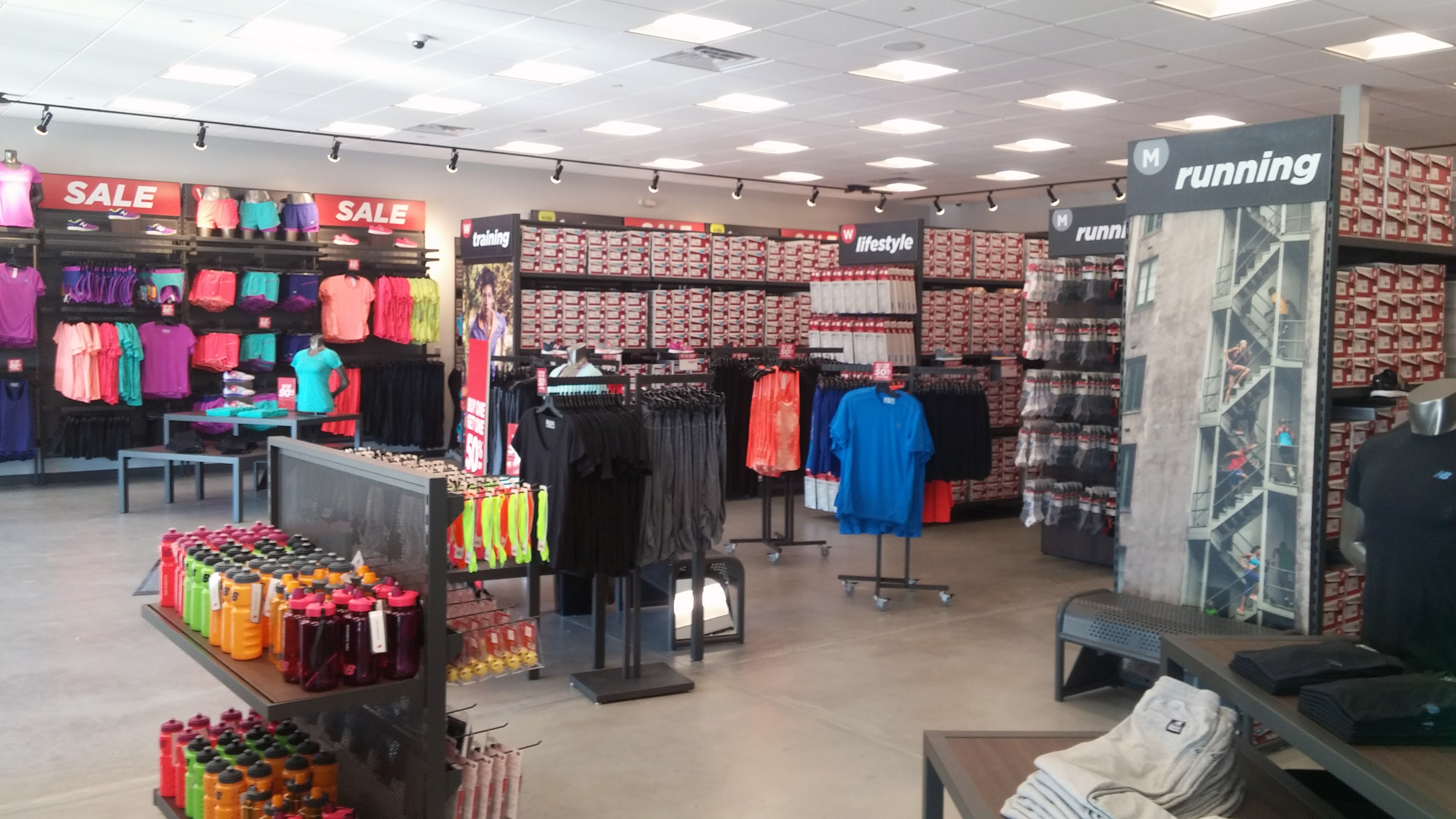 new balance outlet store pigeon forge